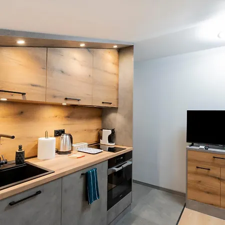 Urban Five #5 - Free Parking - Stylish One-Bedroom Apartments With Kitchen & Parking Veliko Tărnovo