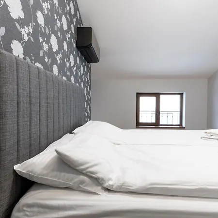 Apartmán Urban Five #5 - Stylish One-bedroom With Kitchen & Parking Veliko Tarnovo